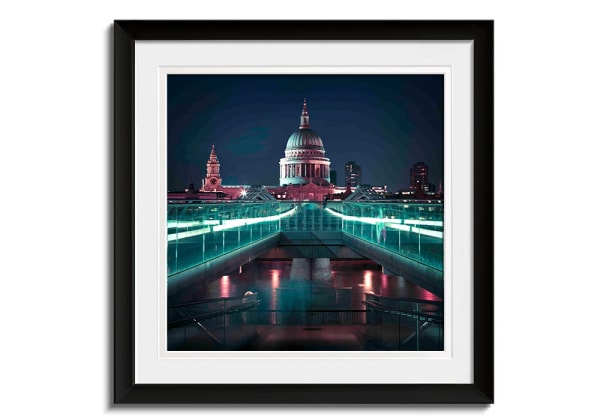 Leading Lights to St. Pauls by Assaf Frank