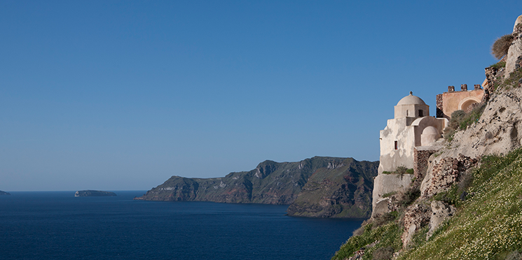 أويا - الصورة من موقع santorini