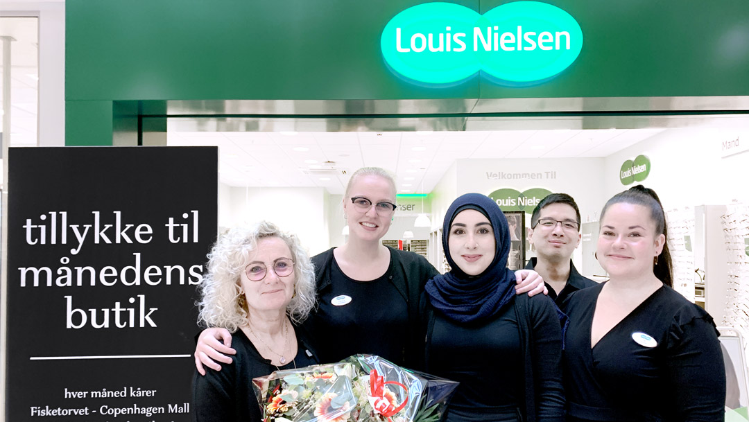 MÅNEDENS BUTIK - LOUIS NIELSEN MÅNEDENS BUTIK - LOUIS NIELSEN