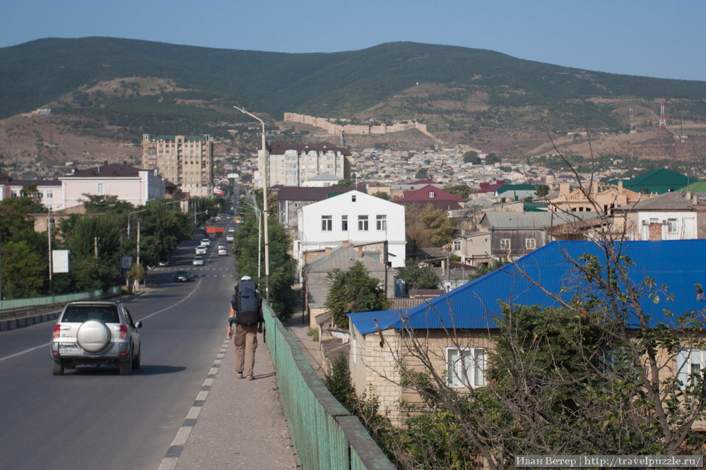 Вид на Дербент и крепость Нарын-кала