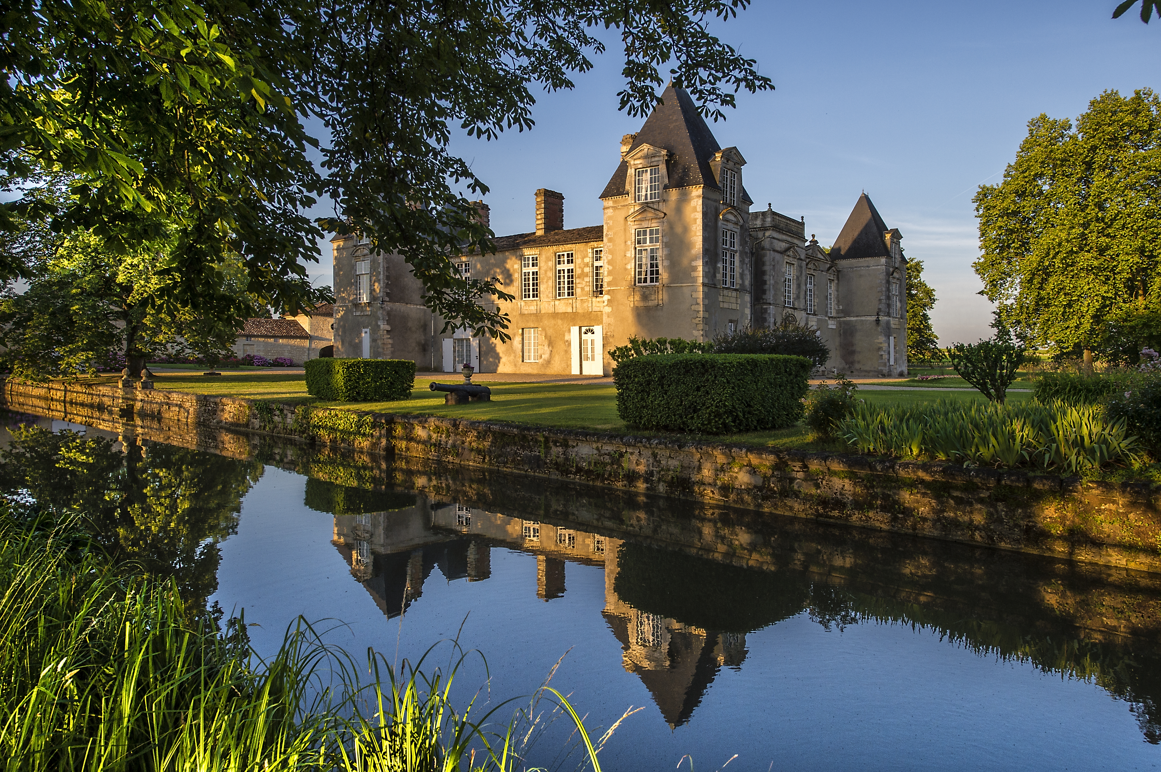 Chateau d'Issan 2011 | Wine.com