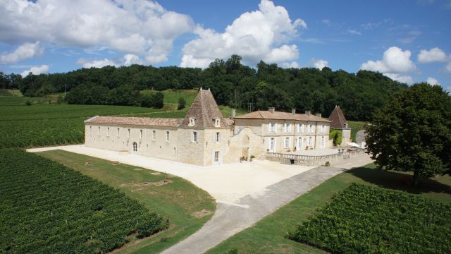 Chateau Lassegue 2010 | Wine.com