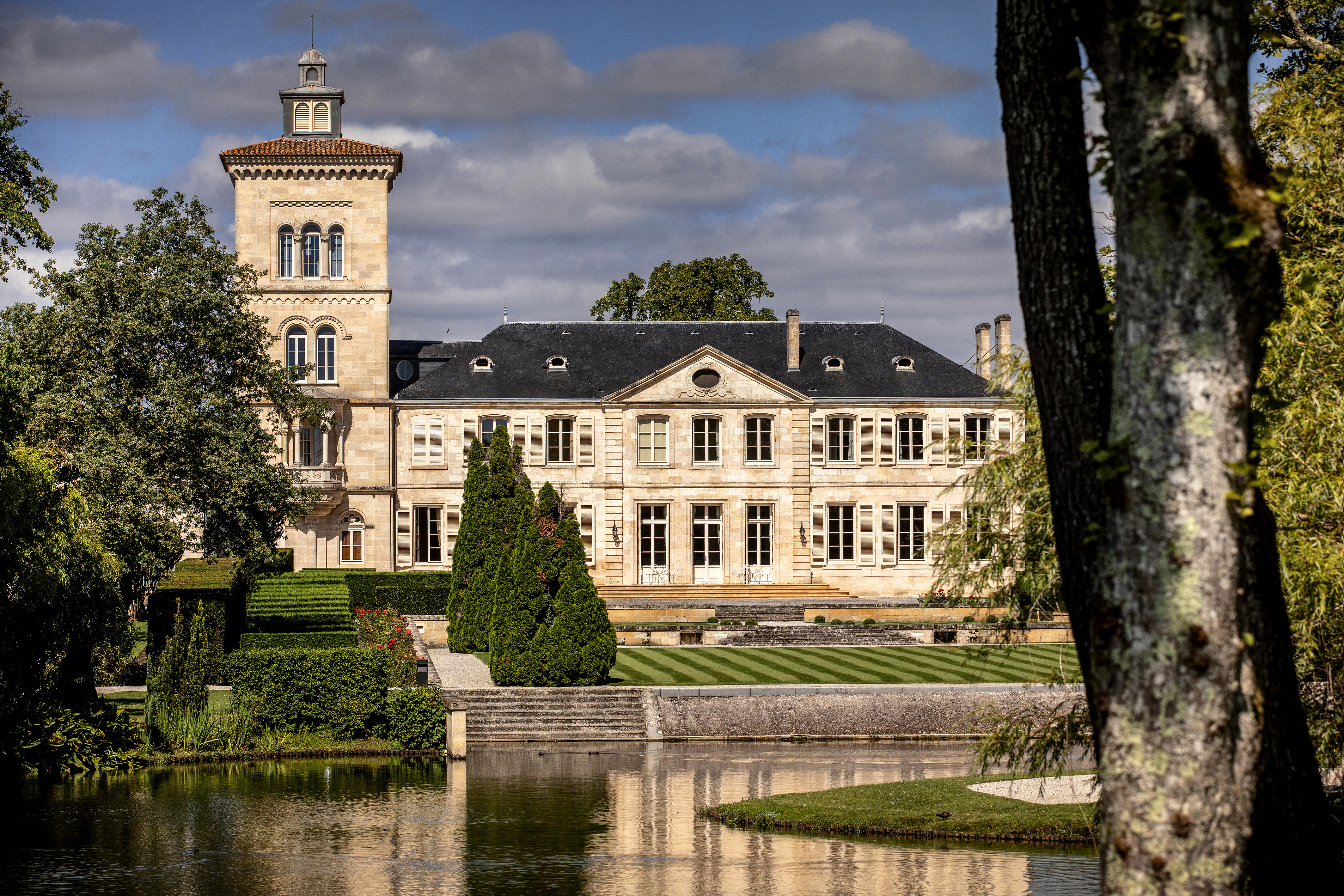 Château Lagrange - Bordeaux Tradition - Négoce de Vins