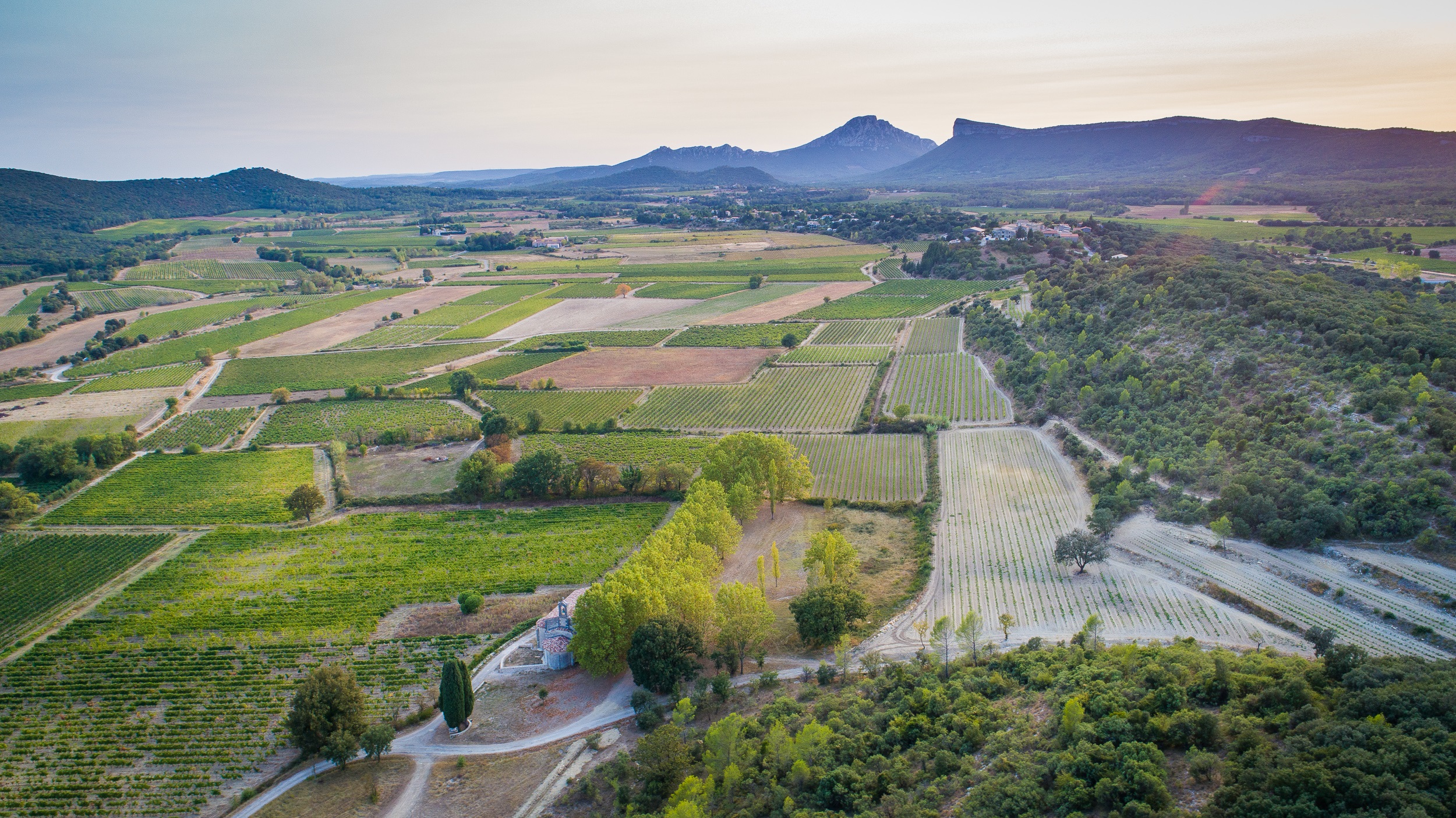 calcaire-dur.jpg  Chateau de Lancyre