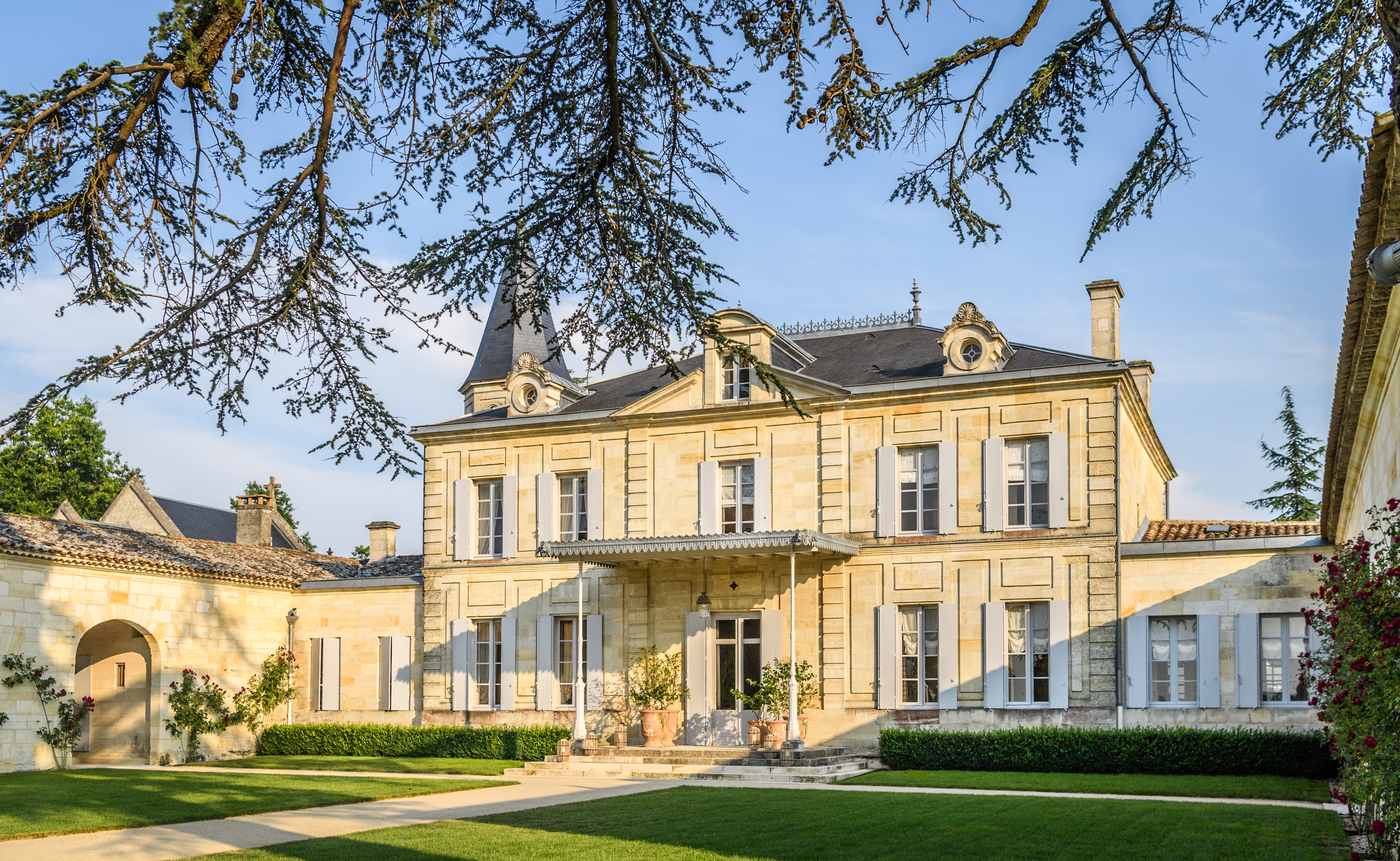 Château Cheval Blanc 2018, 2014 and 2005