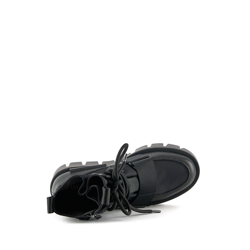 Grip Combat Lo Black United Nude Wolf Badger