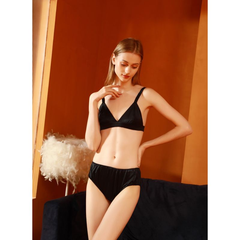 Pure Mulberry Silk Bikini Pantie Mid Waist In Black Soft Strokes