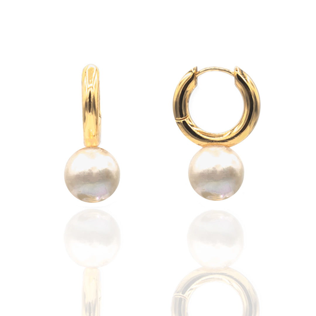 Women’s Gold / White Kayde Freshwater Pearl Hoop Earrings Syd and Pia Nyc