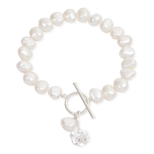Women’s White / Silver Vita Cultured Freshwater Pearl Bracelet With Silver Cherry Blossom Charm Pearls of the Orient Online