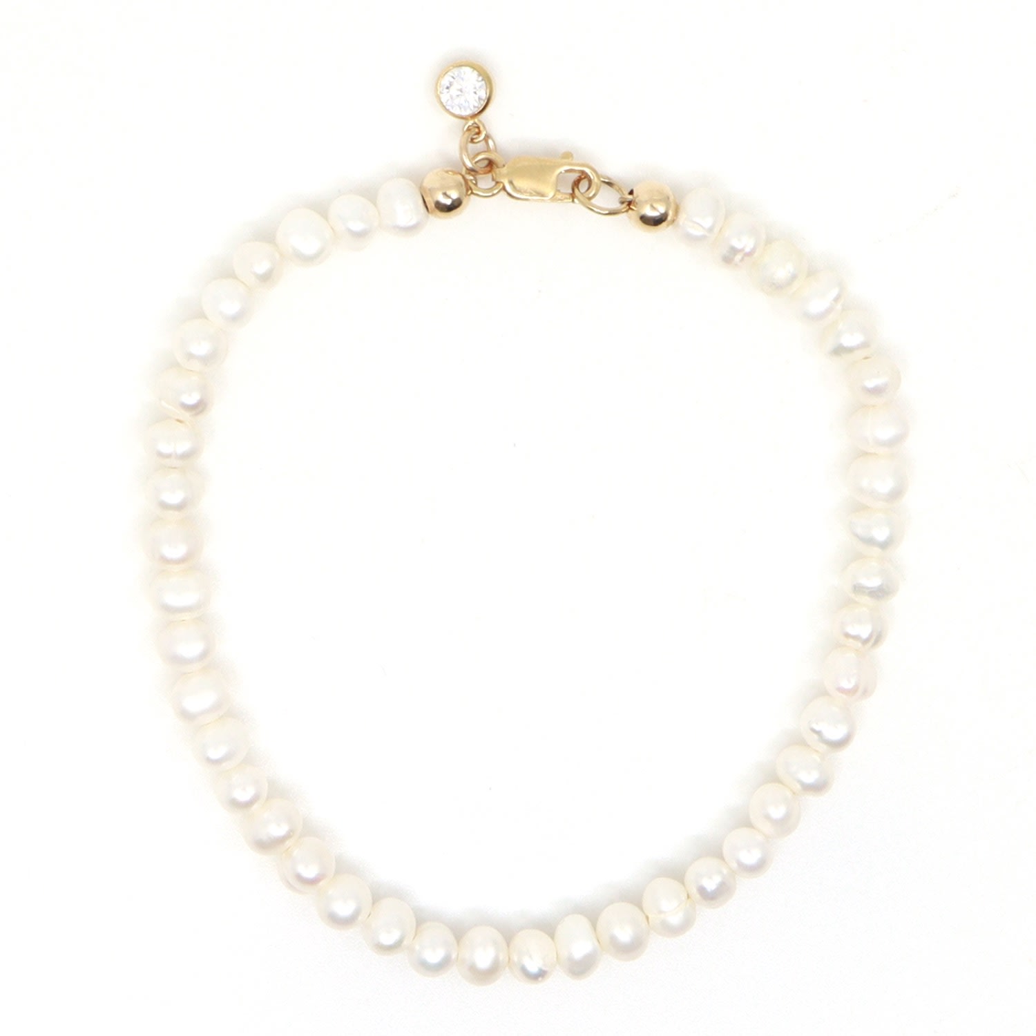 Women’s White / Gold Dainty Freshwater Pearl & Gold Filled Beaded Bracelet Shar Oke