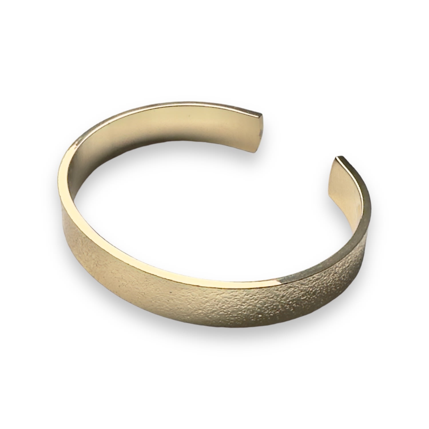 Women’s Tess Textured Bracelet In Yellow Gold Jagged Halo Jewelry