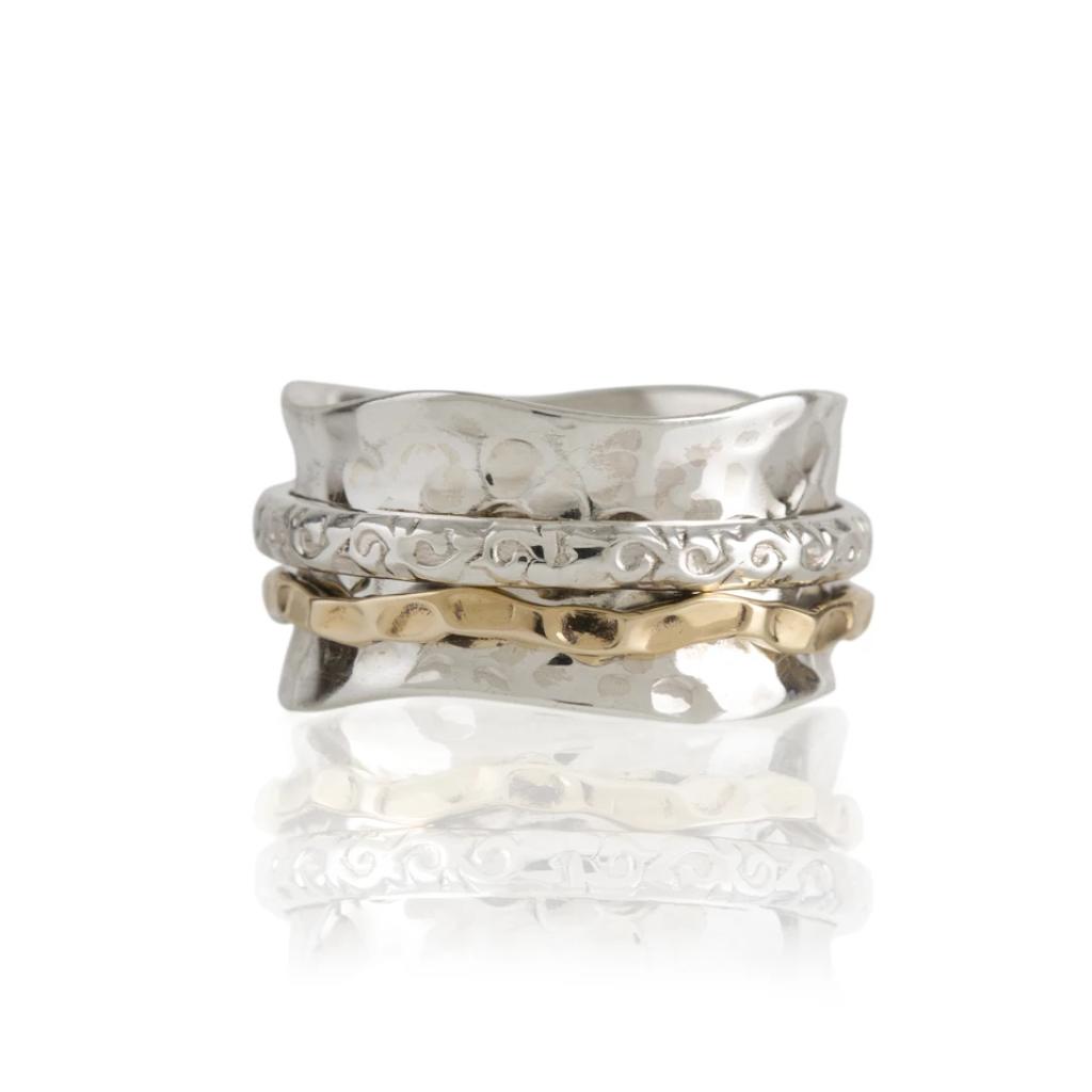 Women’s Aura Magic Silver Spinning Ring Charlotte’s Web Jewellery