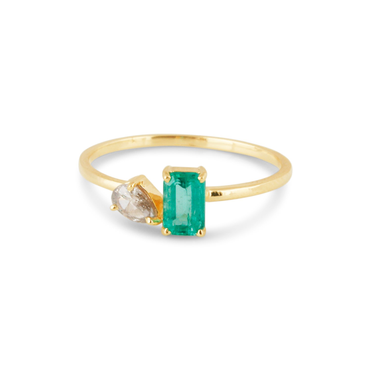 Women’s Emerald Rectangle And Diamond Pear Shape Ring In 18K Yellow Gold Tresor Collection