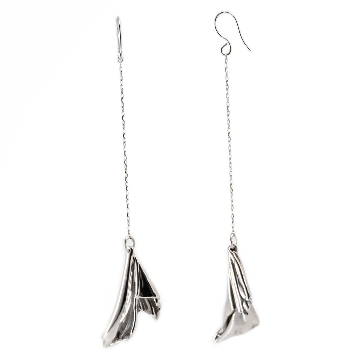 Women’s Silver En L’air Dangle Earrings In Rhodium Plaitly