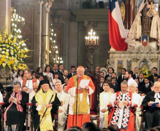 Tedeum: Con alusión al Papa Francisco, cardenal Ezzati llama a acoger e integrar a los migrantes