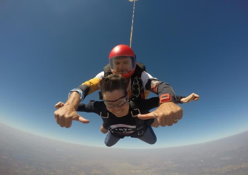 A ﻿Tandem Skydive with a Highly Experienced Tandem Master  + Snacks + Sparkling Wine for only R3 119!