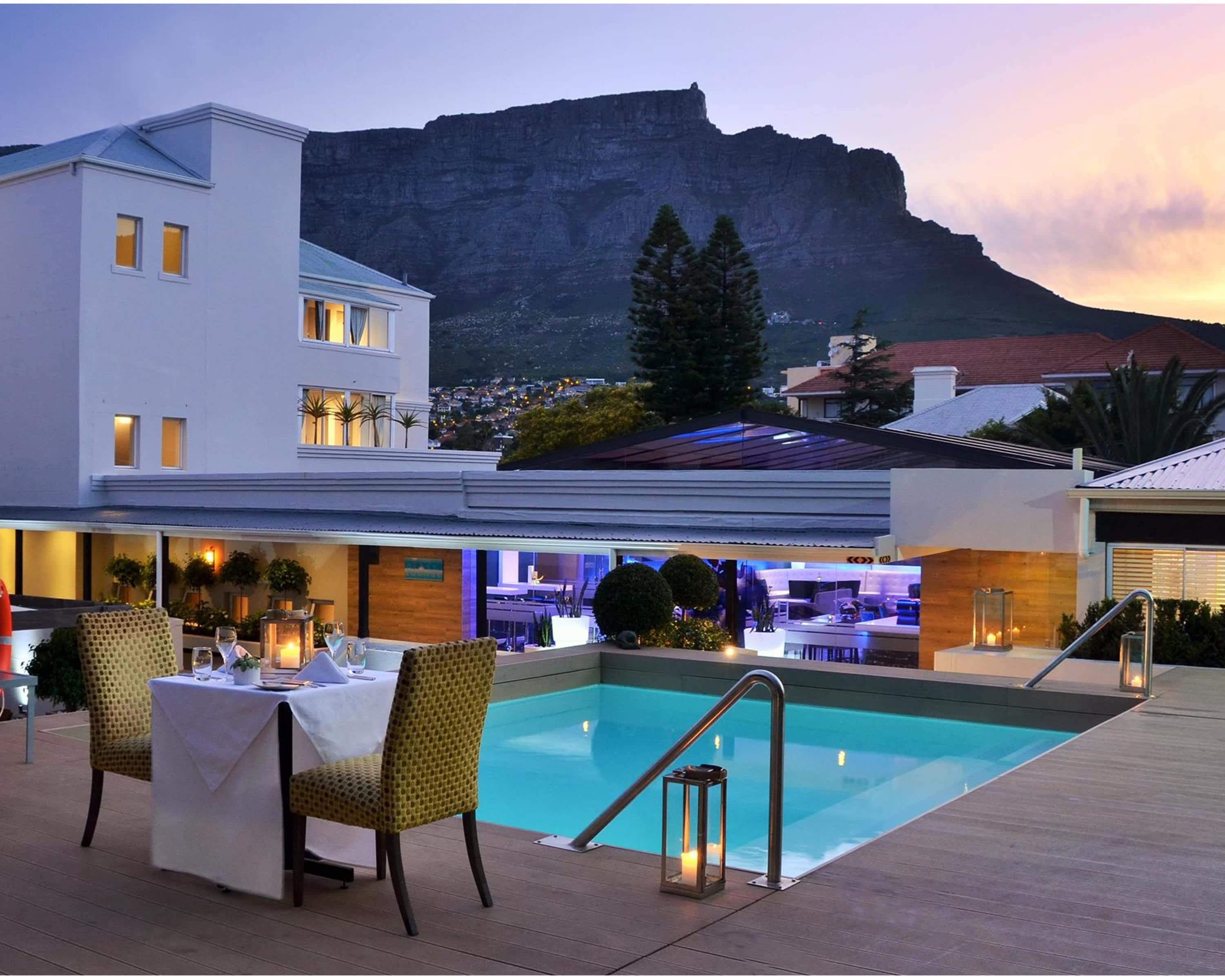 THE CAPE MILNER - Cape Town : 1 Night Stay for 2 people + Breakfast From Only R2 992 per Night!