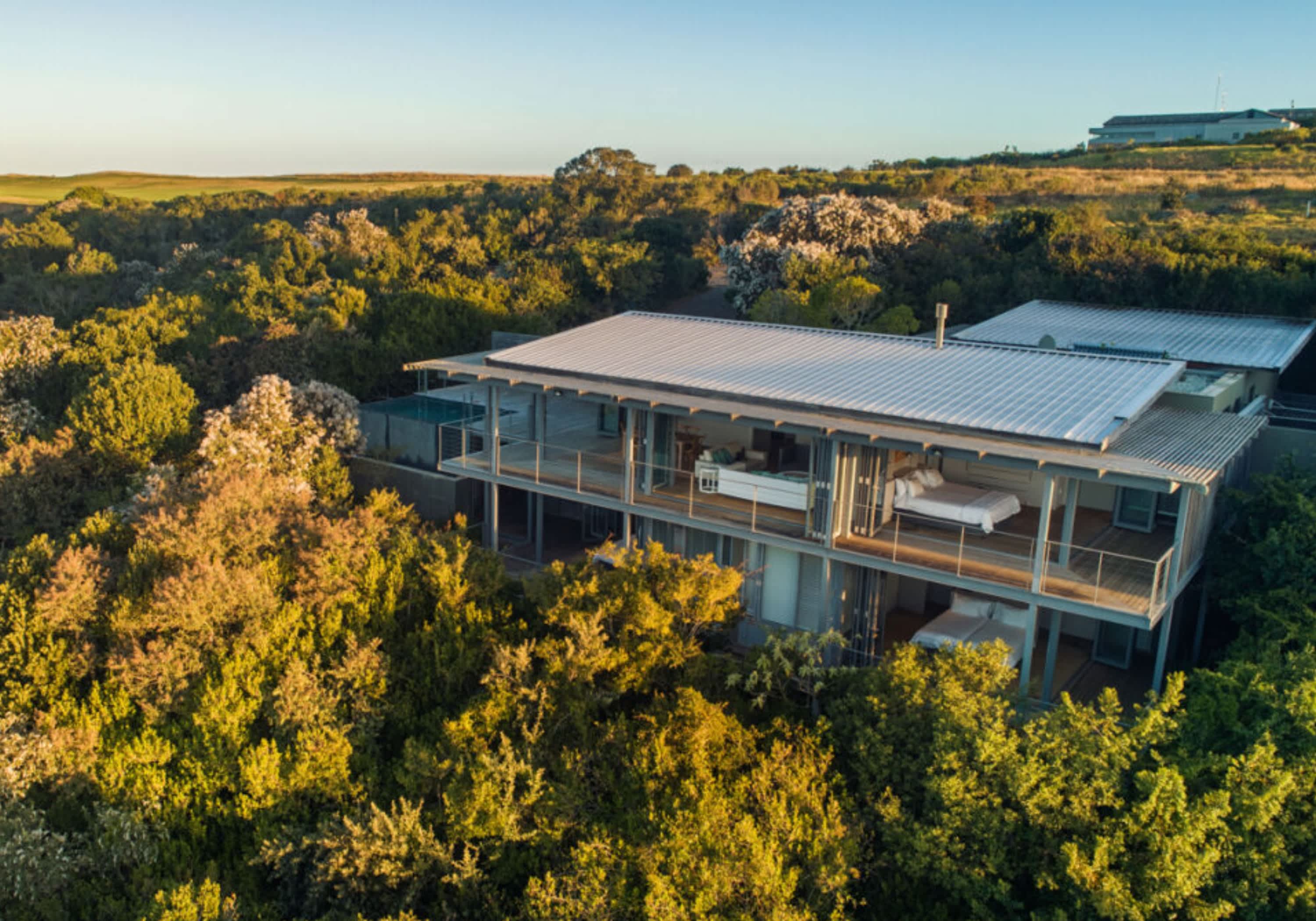 OUBAAI GOLF ESTATE GETAWAY 2 Nights Stay for 6 people sharing a 3