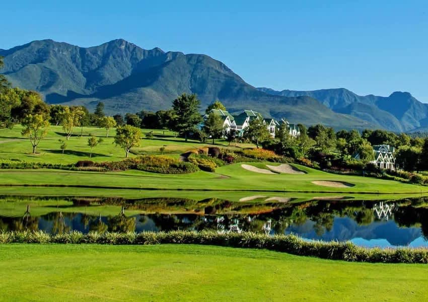 FLOOK'S FANCOURT HAT-TRICK: 3 Nights, 3 Courses (including The LINKS), 3 Dinners!