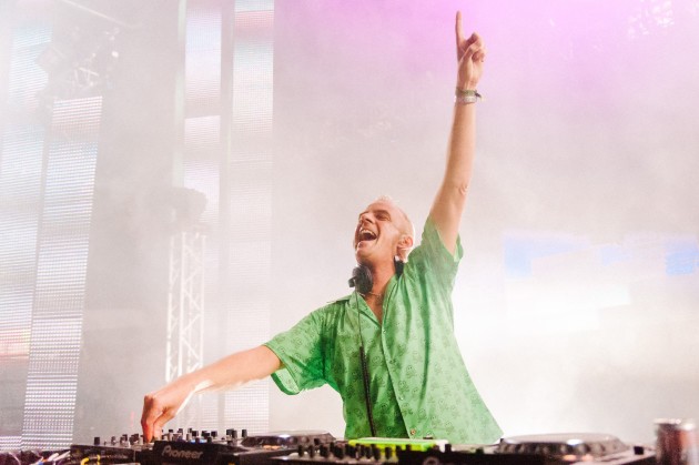 On stage with Fatboy Slim at the Urban Art Forms Festival, Austria. © Matthias Hombauer.