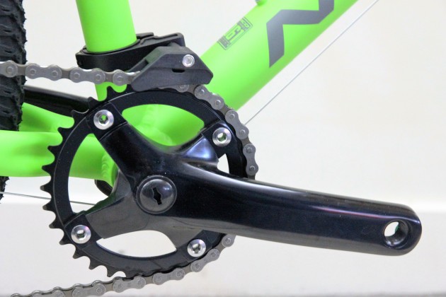 One-by drivetrain with a tidy chainguide.