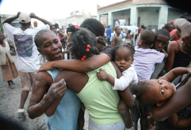 Shot by Haitian photographer Daniel Morel in in Port-au-Prince during the earthquakes in January 2010. © Daniel Morel.