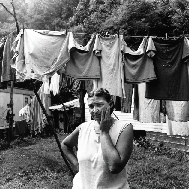 © Ken Light. Laura,
forty-five years
old, on laundry
day, Crane Creek
Hollow, West
Virginia, 2002.