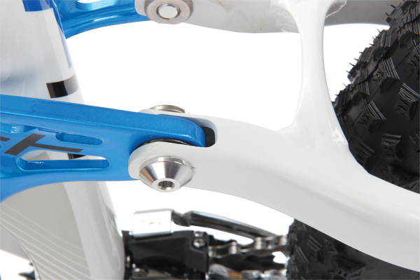 Norco hydroforms the clevis pivots directly into frame, eliminating the need to weld separate parts and saving grams at the same time.