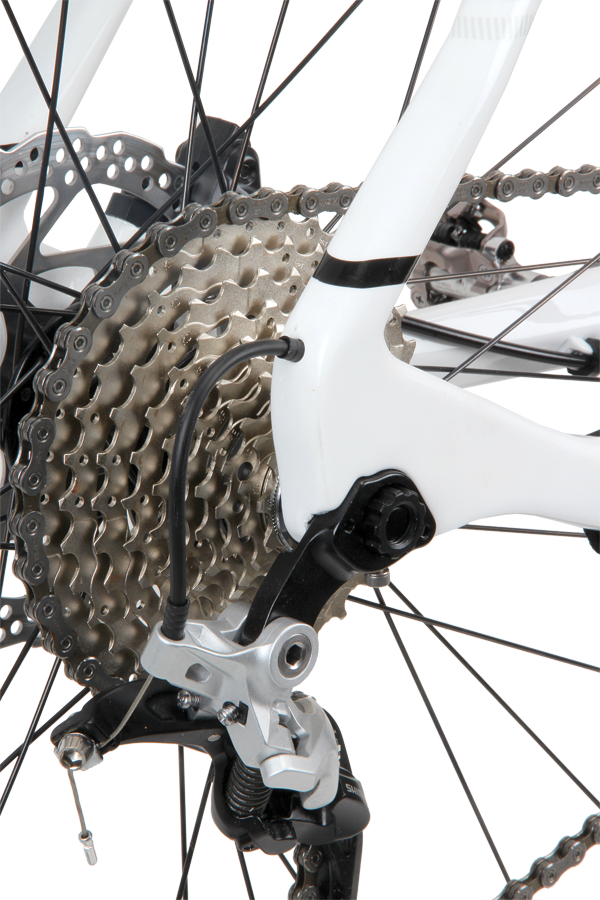 The internal cable routing is certainly tidy—the derailleur cable enters at the head tube and you barely see it until it pops out here.
