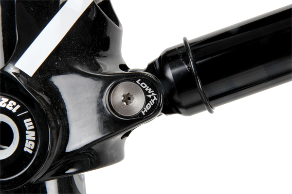 This tidy little eccentrick shock mount allows you to change the geometry to suit your taste and trails.