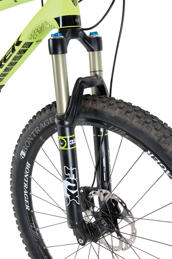 With the 120mm travel Float 32 fork, the Fuel has a head angle that’s a little on the steep side; it delivers good agility for smooth and flowing terrain.