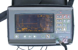 Ultrasonic scan equipment such as this is commonly used in the aerospace industry to check for manufacturing faults-bikeparts do not undergo the same costly testing. They rely on a consistently repeatable manufacturing process and a solid 'margin for error' in the component strength.