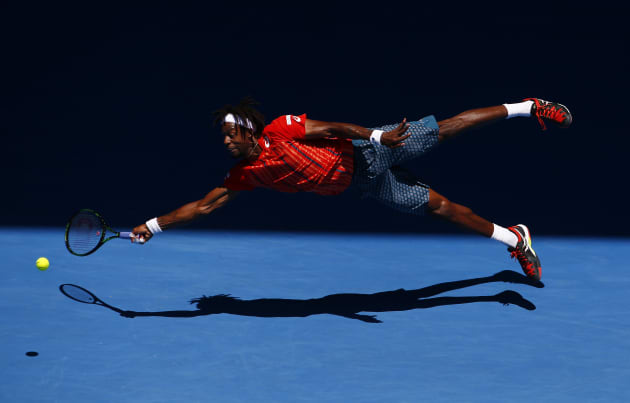 'Superman' - Gael Monfils dives at Australian Open 2016. 