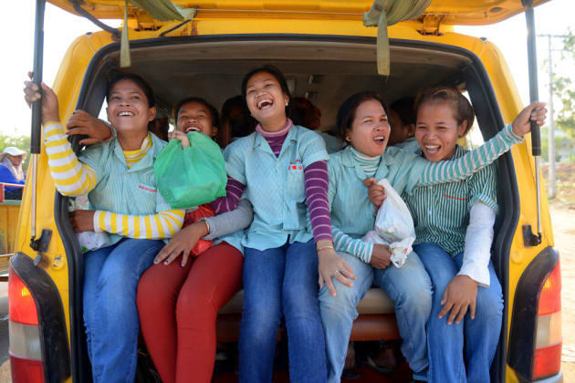 Factory workers Phnom Penh by Matthew Walker