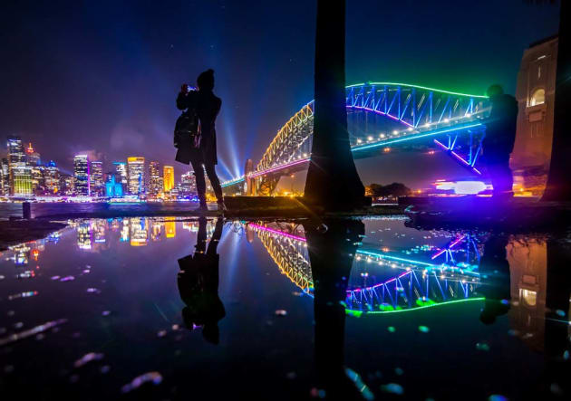 Harbour Bridge Reflection by Jan Breckwoldt