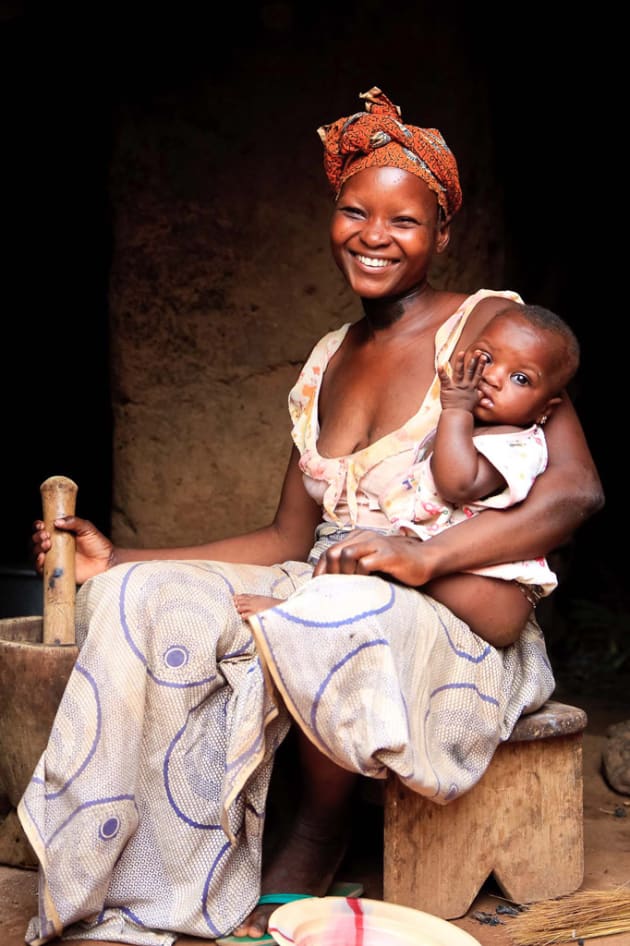 Mother and Child Bobo Dioulasso by Seth Lazar