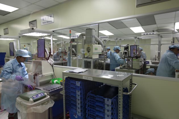 This is a RockShox production area that uses ‘clean room’ systems to minimise shock fluid and seal contamination.
Bicycling Trade has visited SRAM’s factories in Taiwan several times over the years and seen that products are only made to meet specific customer orders. Therefore they might make 52 of a particular Rock Shock fork model one day, none the next day and 158 the next - whatever is required to fulfil their orders. This method increases unit production costs, but reduces warehousing and inventory holding costs.