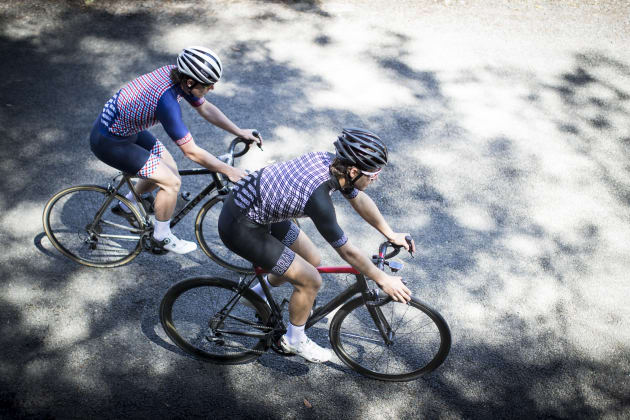 unbranded cycling clothing