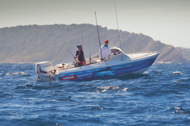 boat driving using your boat effectively to fight and land fish boat driving using your boat effectively to fight and land fish