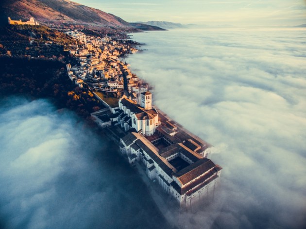 Winner, Assisi over the clouds by Francesco Cattuto