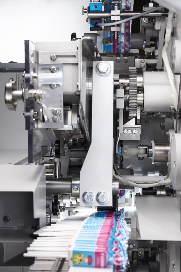 Cutting-edge software developments are to make packaging machines in the confectionery and baked goods sector even more efficient and ensure that they can be operated more intuitively. (Photo: Theegarten-Pactec)