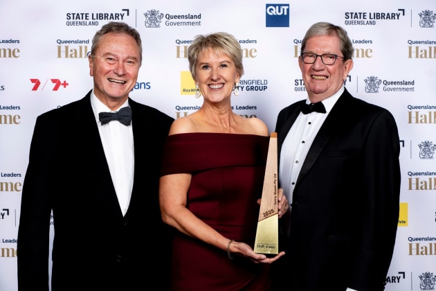 L-R: Sunny Queen director Simon Hall, CEO & managing director Julie Proctor, and former chairman & director Robert Antonio.
Source: Sunny Queen