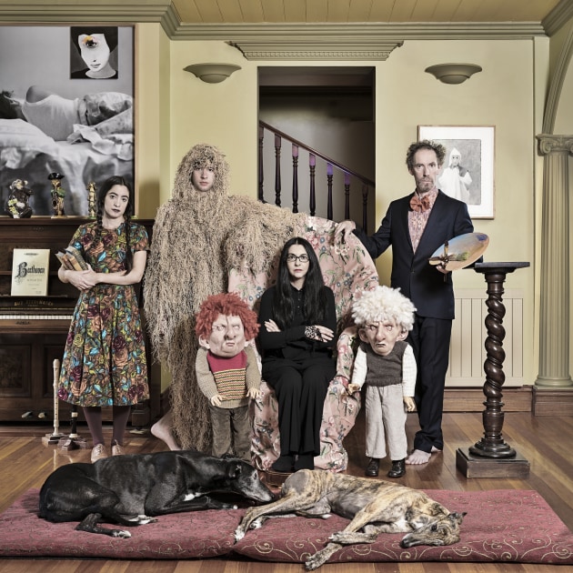 © Anne Zahalka, The Papapetrou Family (detail) 2017,
dye sublimation on chromalux metal, 93.3 x 93.2cm.
Director's Choice Award 2017.
Tweed Regional Gallery collection.
Courtesy of the artist and ARC ONE Gallery, Melbourne.