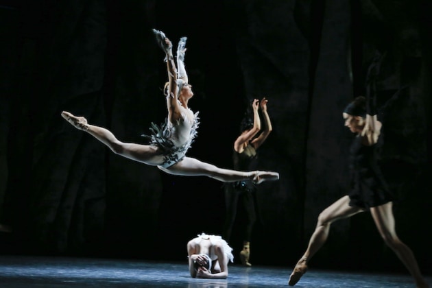 Les Ballets de Monte Carlo performing 'Lac'. Photo: Jeff Busby.