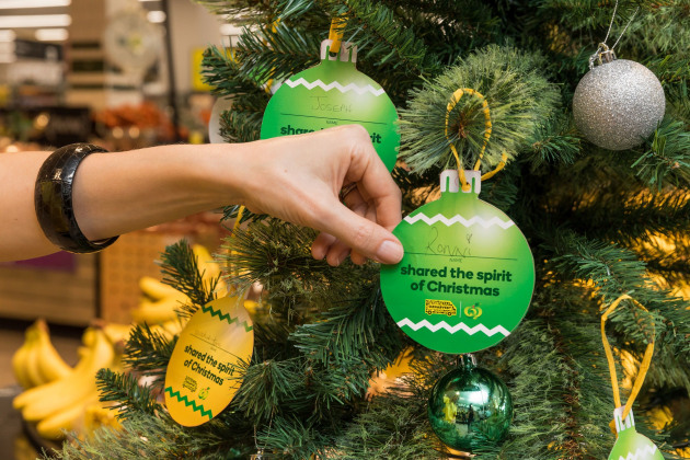 Woolworths-OzHarvest-Christmas-Appeal-Tokens-on-the-tree-FINAL1.jpg