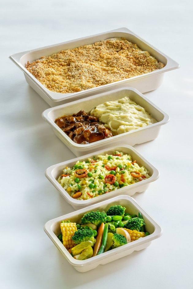 Pac Food lined sugarcane trays