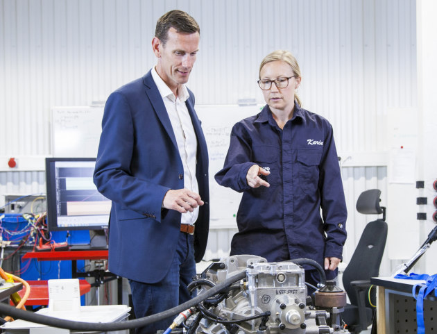 Volvo Penta’s chief technology officer, Johan Inden, and system engineer, Karin Åkman, at the company’s new development-and-test laboratory in Gothenburg.