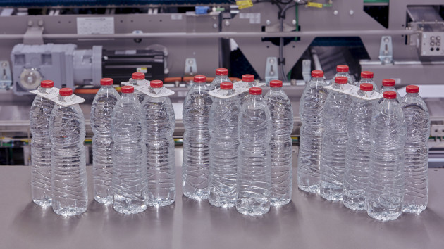 Variants of 2-80 PET bottles per pack holding 250ml to 2000ml each are planned for their public presentation at interpack.