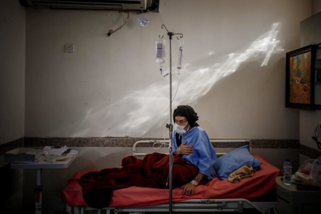 © Amin Nazari. Radiance. A man is treated for coronavirus at the Razi Hospital in Ahvaz, Iran.