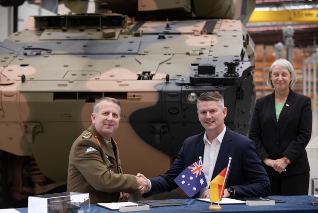 Major General Jason Blain, HLS CASG; Nathan Poyner, CEO Rheinmetall Defence Australia; and H.E Beate Grzeski, German Ambassador to Australia.
Credit: Rheinmetall